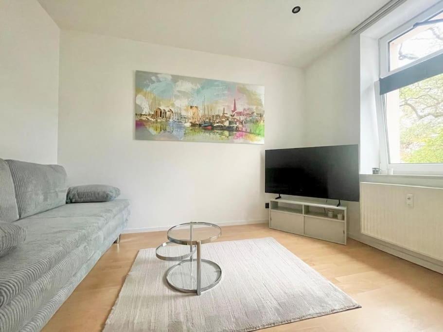 Cityflair Apartment *